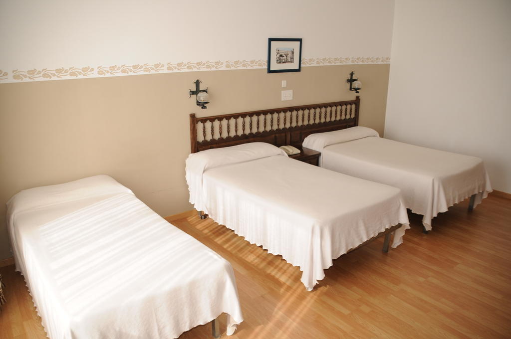 Hotel Eumesa Puentedeume Pokoj fotografie